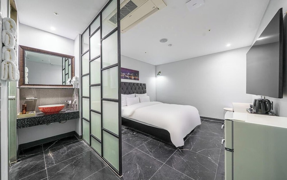 Hotel Yein 45/51