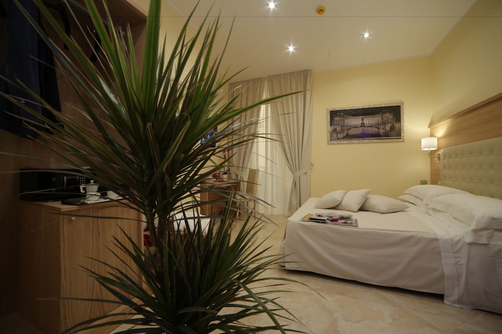 Esposizione Palace Hotel 13/50