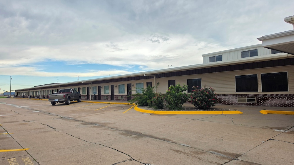 Western Inn South 52/64