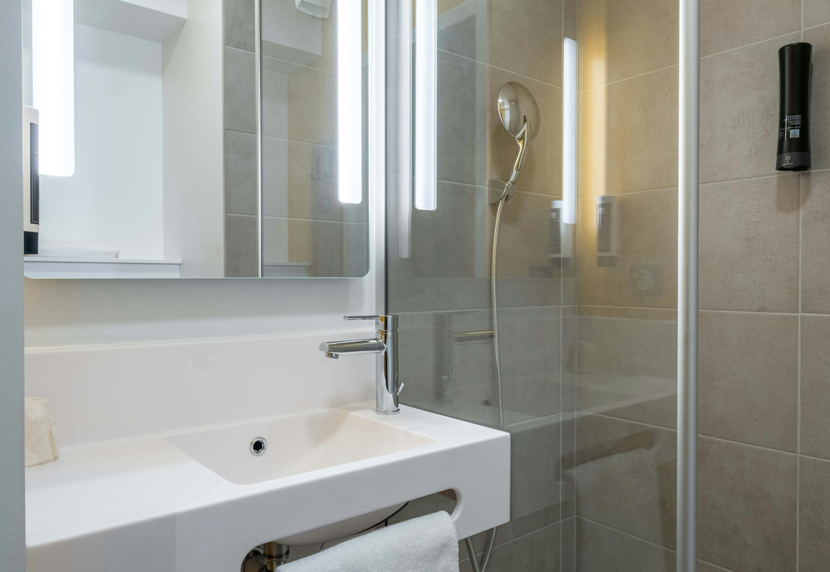 B&B HOTEL Cluses Sud 22/22