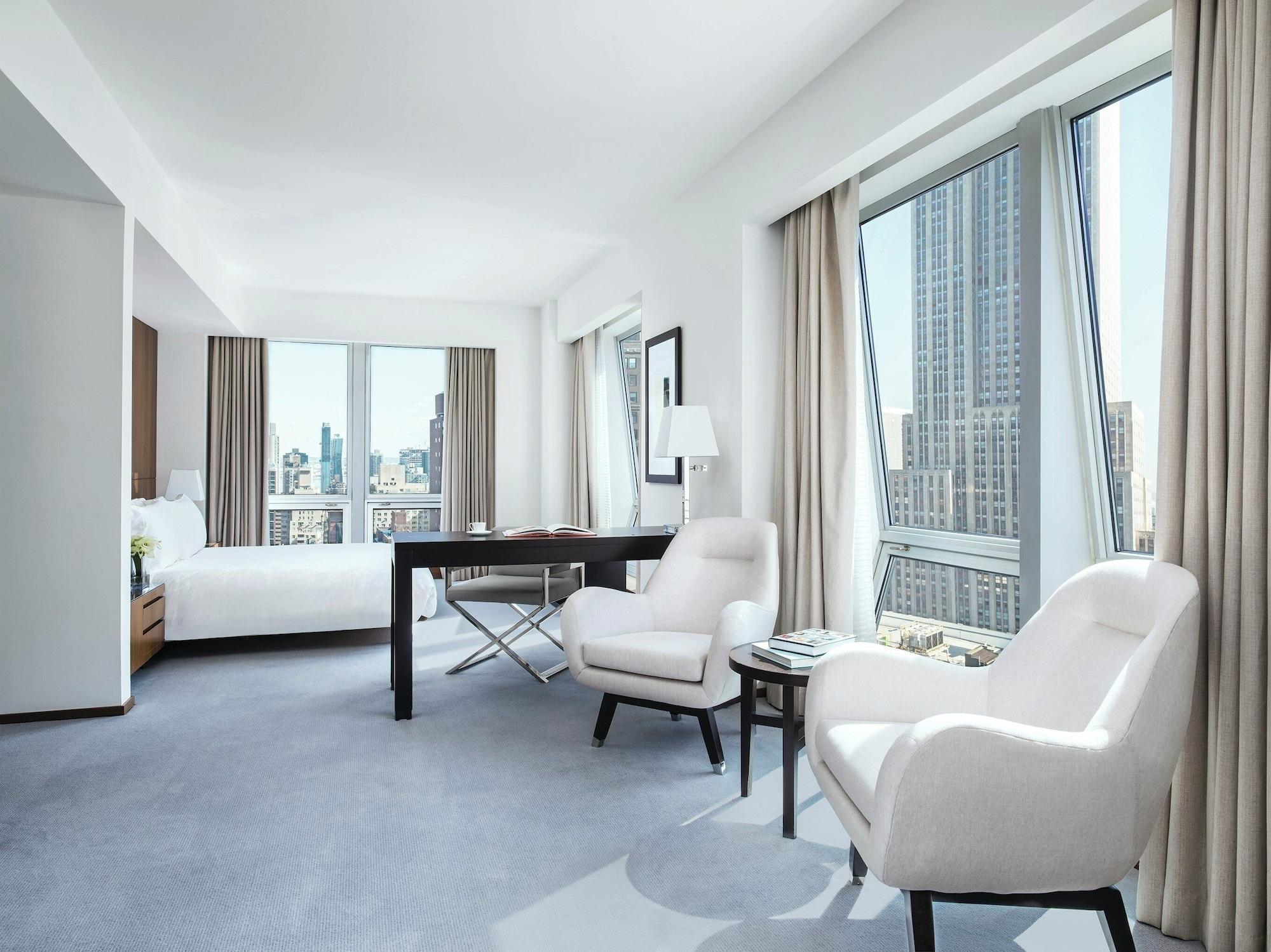 Avenue, Junior Suite, King Bed, Terrace