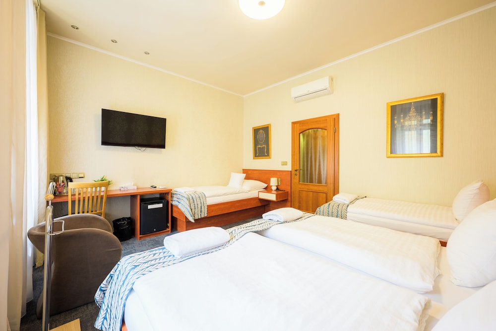 Hotel Roudna 23/69