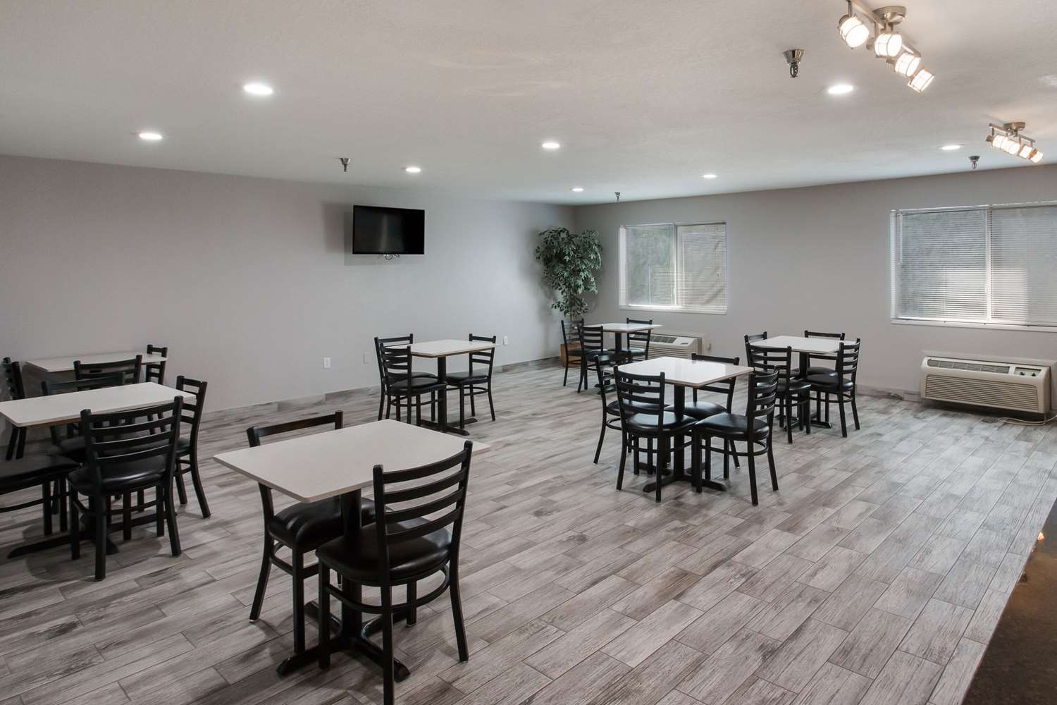 Quality Inn Midvale - Salt Lake City South 10/16