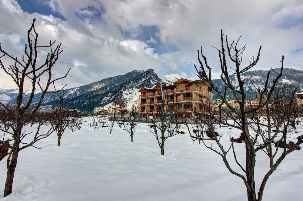 Hotel Mountain Face By Snow City Hotels 46/49