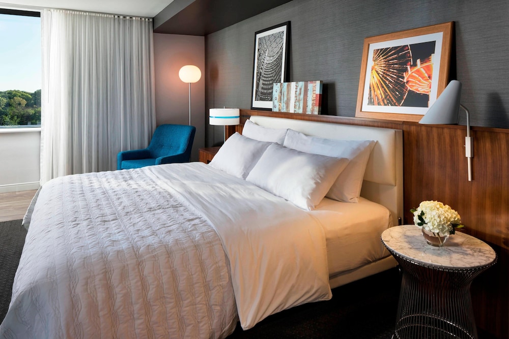 Room at Le Méridien Chicago - Oakbrook Center, OAK BROOK - IL