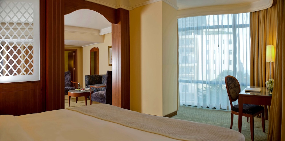 Radisson Blu Martinez Beirut 16/72