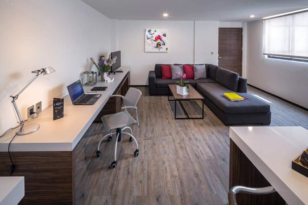 FlowSuites WTC 35/50