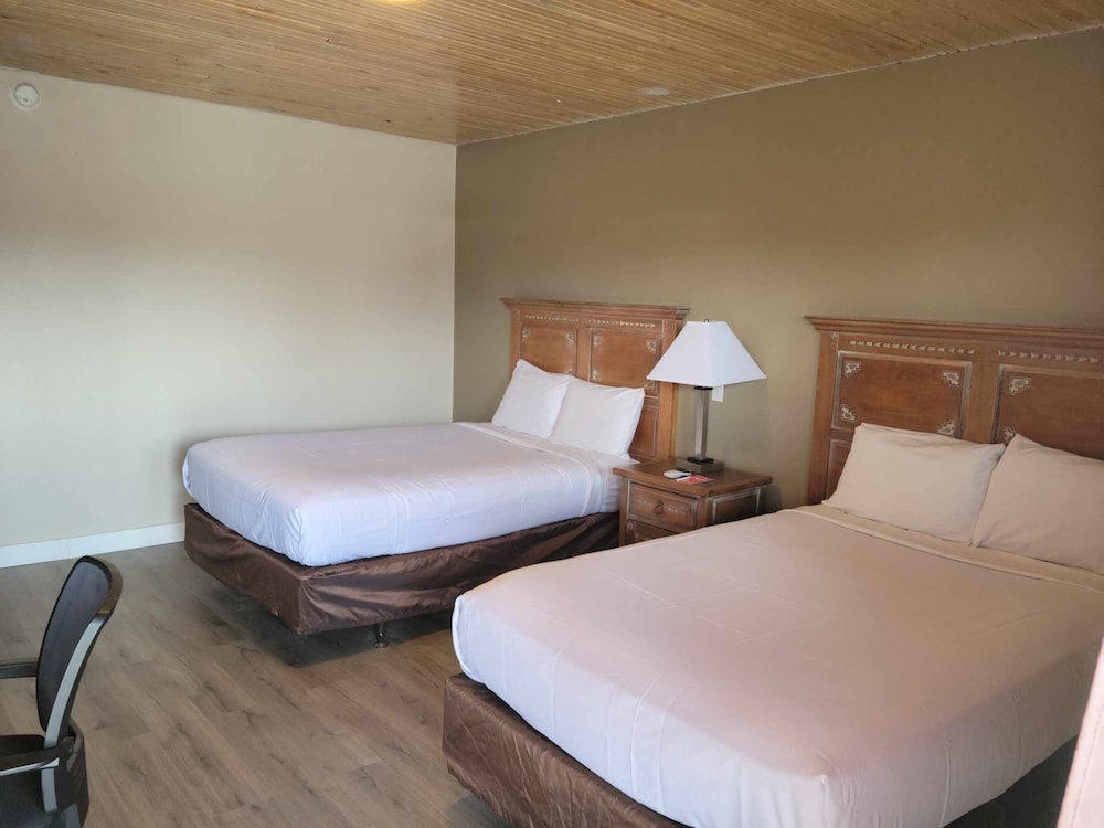 Econo Lodge Springerville 6/21