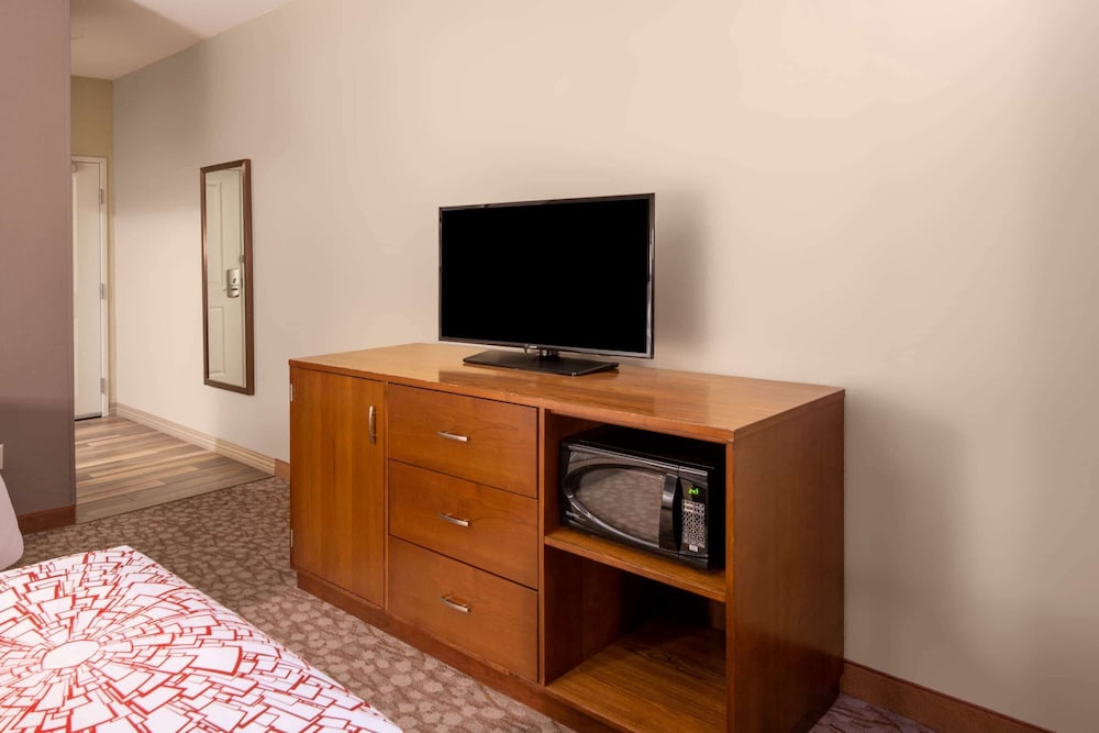 La Quinta Inn & Suites by Wyndham Durango 40/45