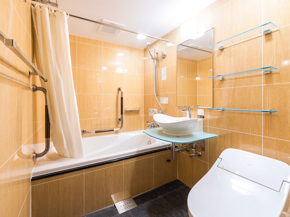 Apa Hotel Asakusa Kuramae kita 45/48