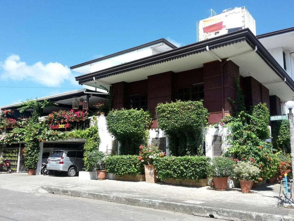 Travelbee Heritage Inn 4/30