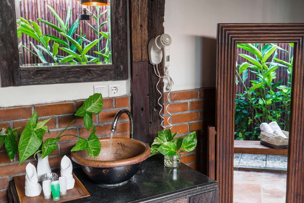 Oberoi Luxury Villas 23/50