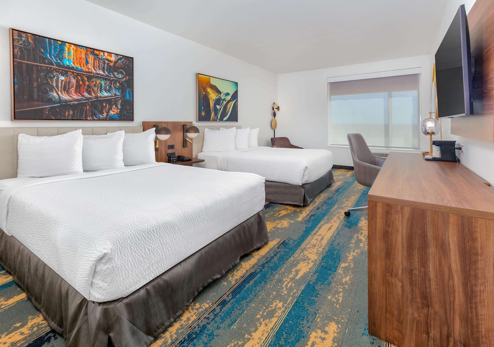 La Quinta Inn & Suites by Wyndham Terrell 17/41