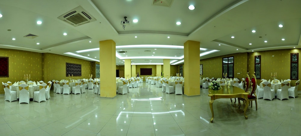 Demosan Otel Amp Spa 39/47