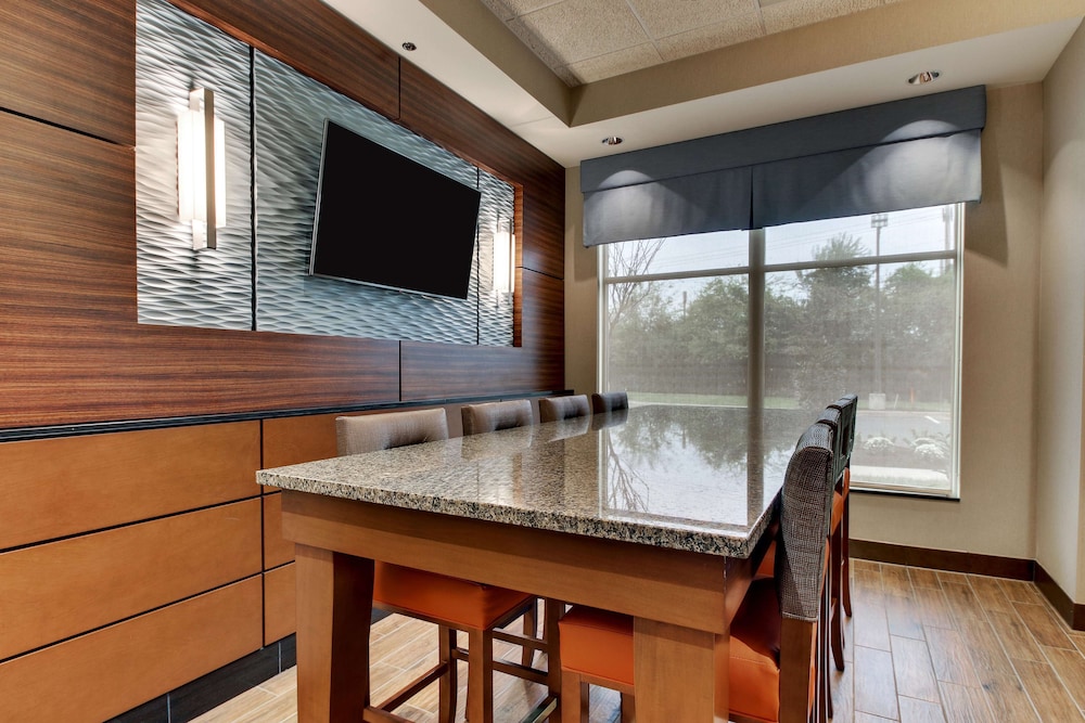 Drury Inn & Suites Knoxville West 62/67