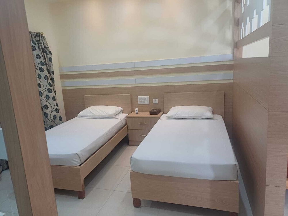 INDO HOKKE HOTEL 22/50