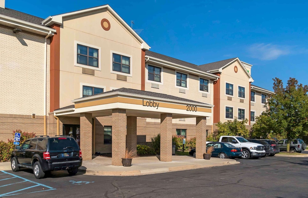 Extended Stay America - Detroit - Canton 46/51