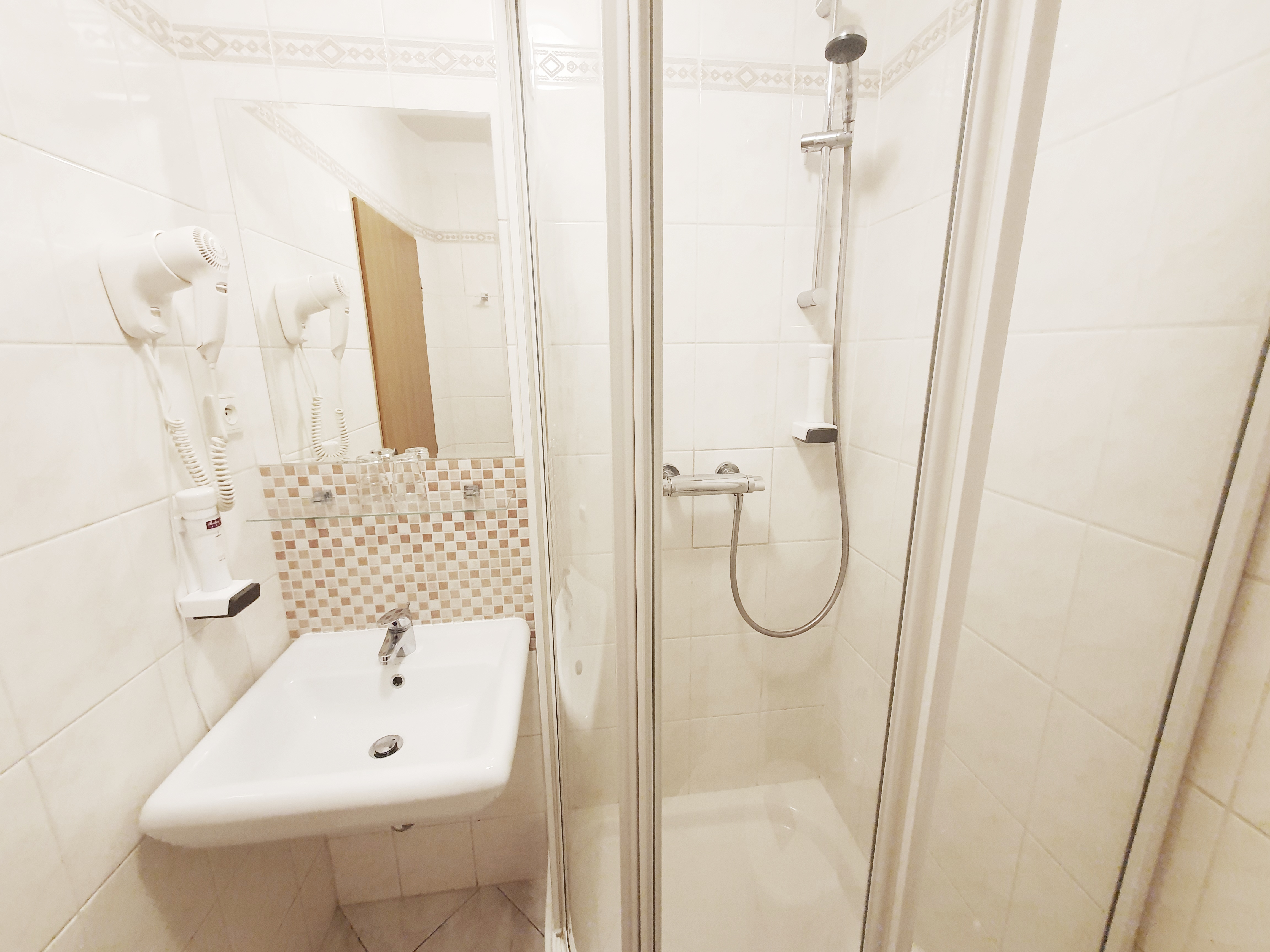 غرفة بسرير مزدوج، Relax Inn Hotel Prague 10/10