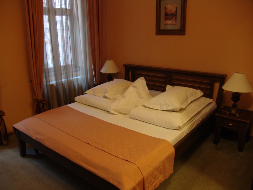 Bella Muzica Hotel 8/50