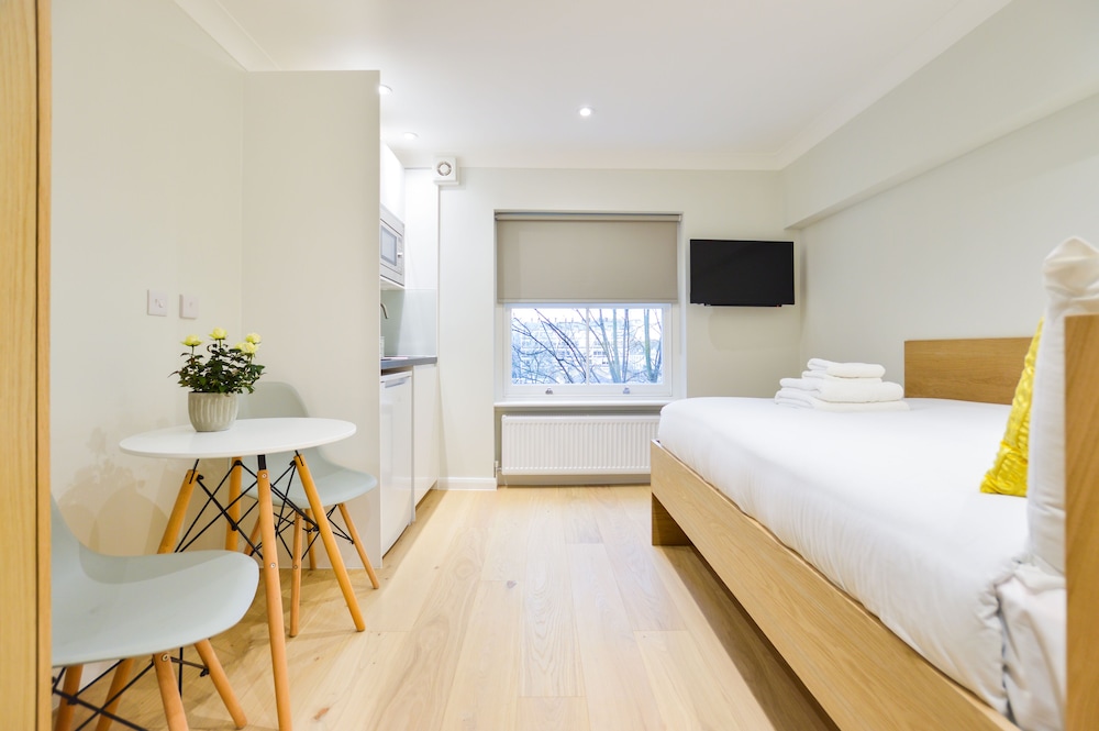 Queensborough Terrace Serviced Apartments 14/50