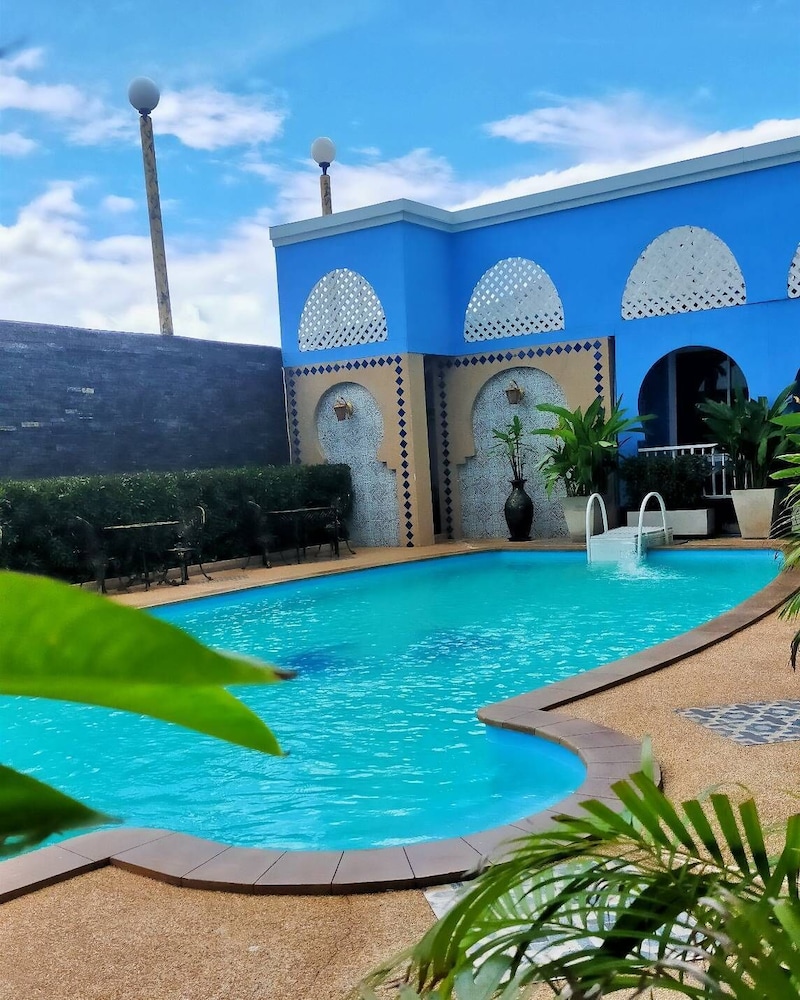 Pearl By The Sea Resort 10/62