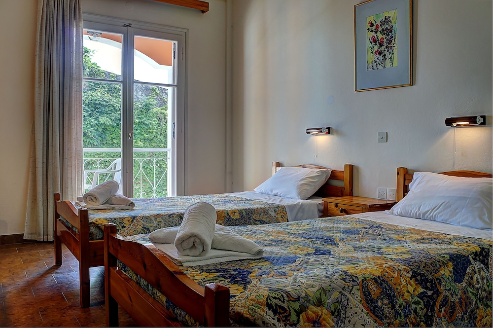 STANDARD, TWIN BEDS, BALCONY