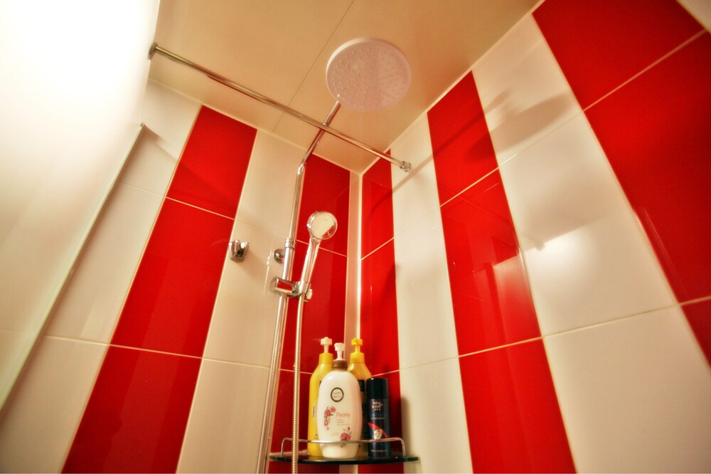 Noriter Hotel 50/50
