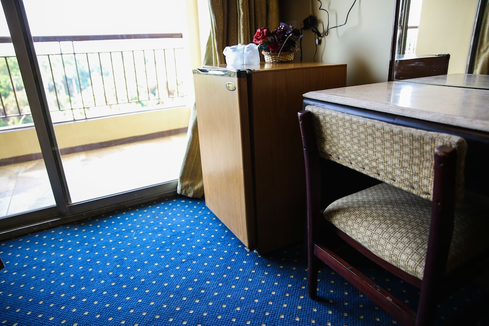 St George Hotel Cairo 14/72
