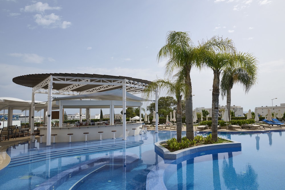 Sunrise Oasis Hotel & Waterpark 45/50