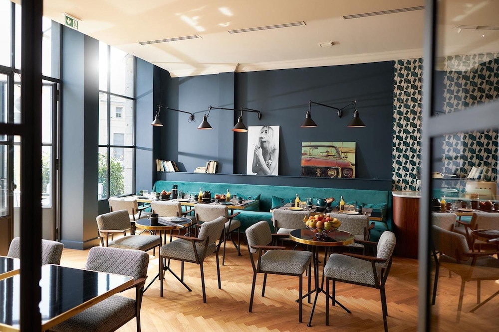 Hotel Victoria Valence 39/47