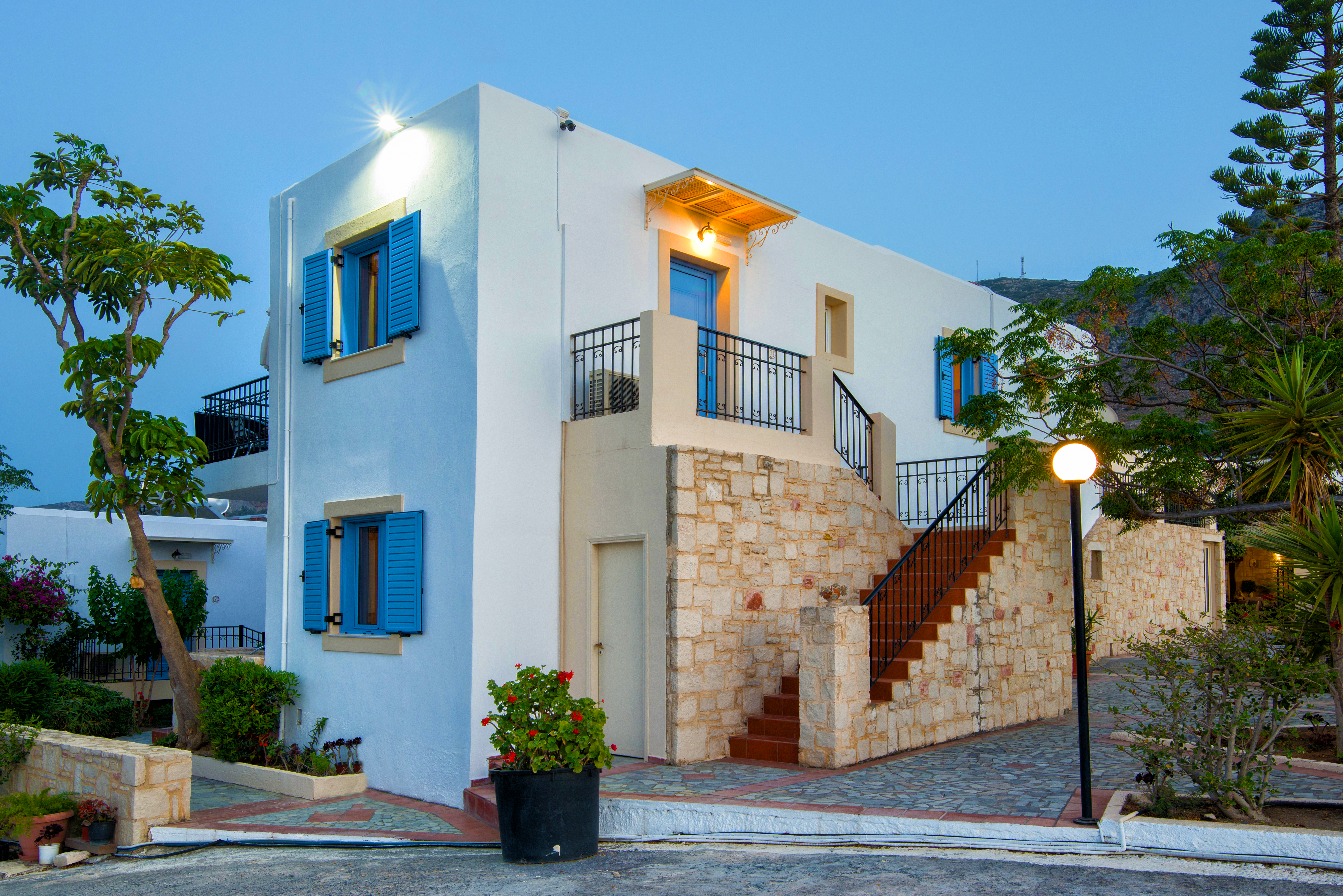 Lofos Apartments 7/119