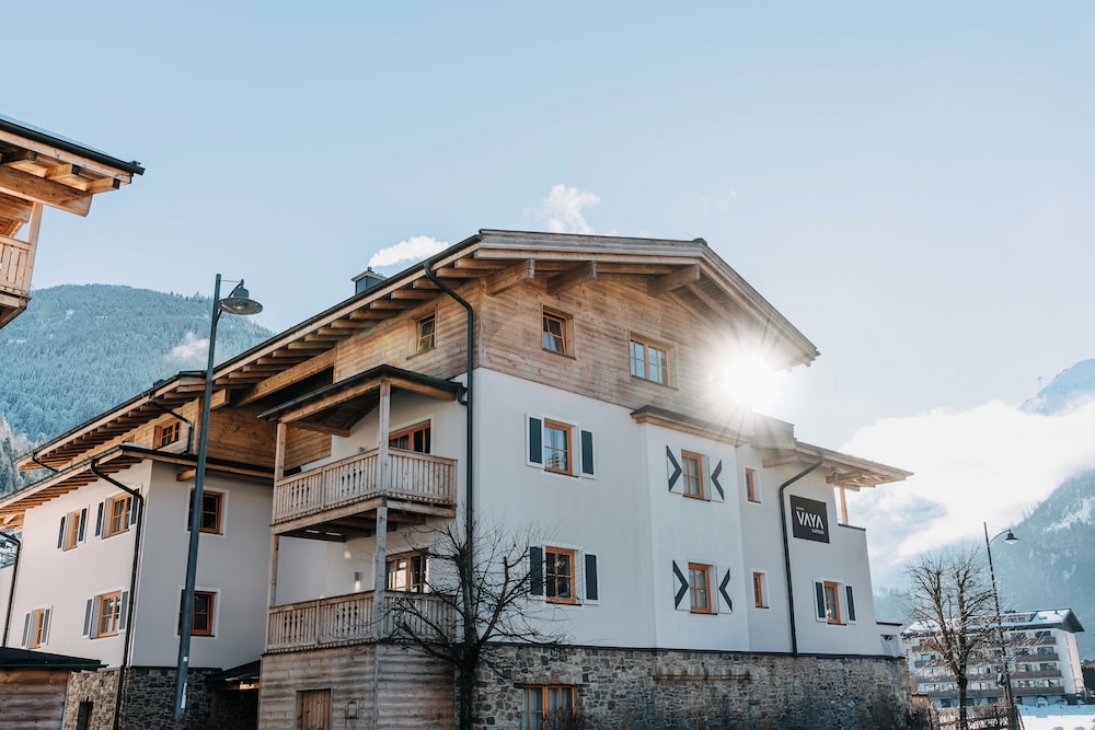 VAYA Kaprun 3/50