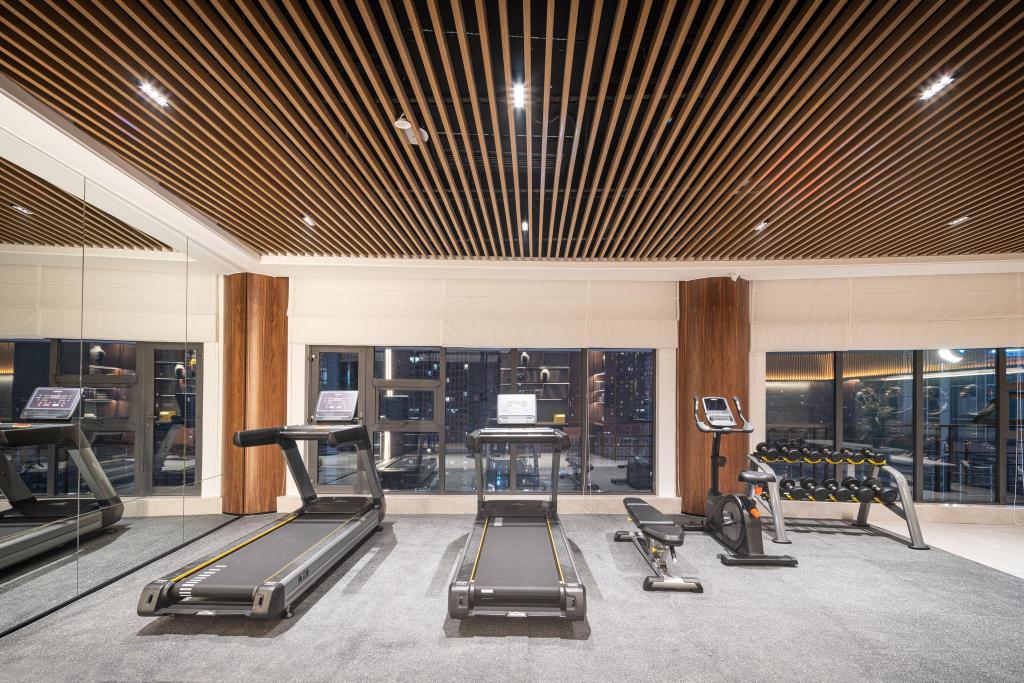 SSAW Boutique Hotel (Jiefangbei Hongya Cave Branch) 53/79