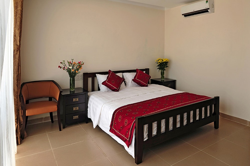 Kosmos Phu Quoc Villa 9/26