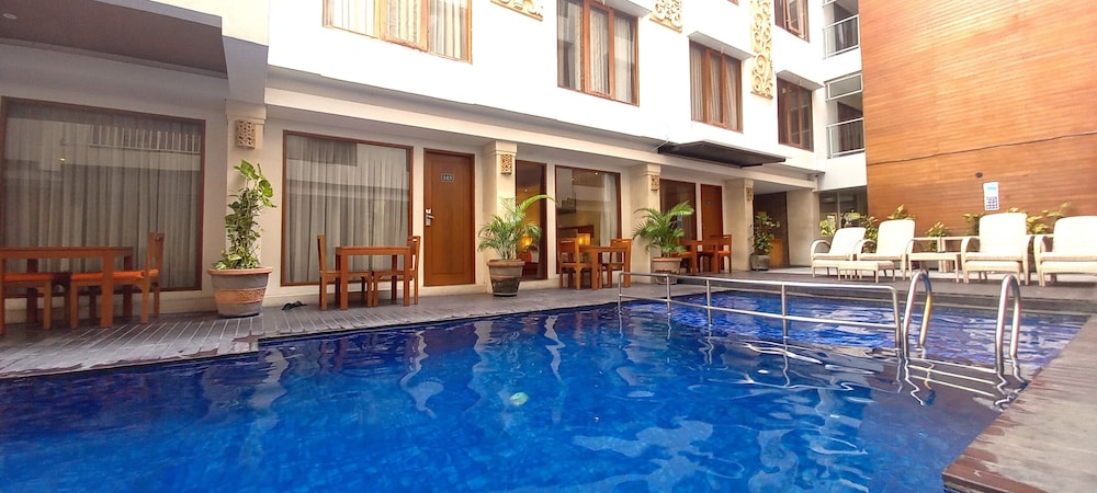 Sun Hotel And Spa 57/59