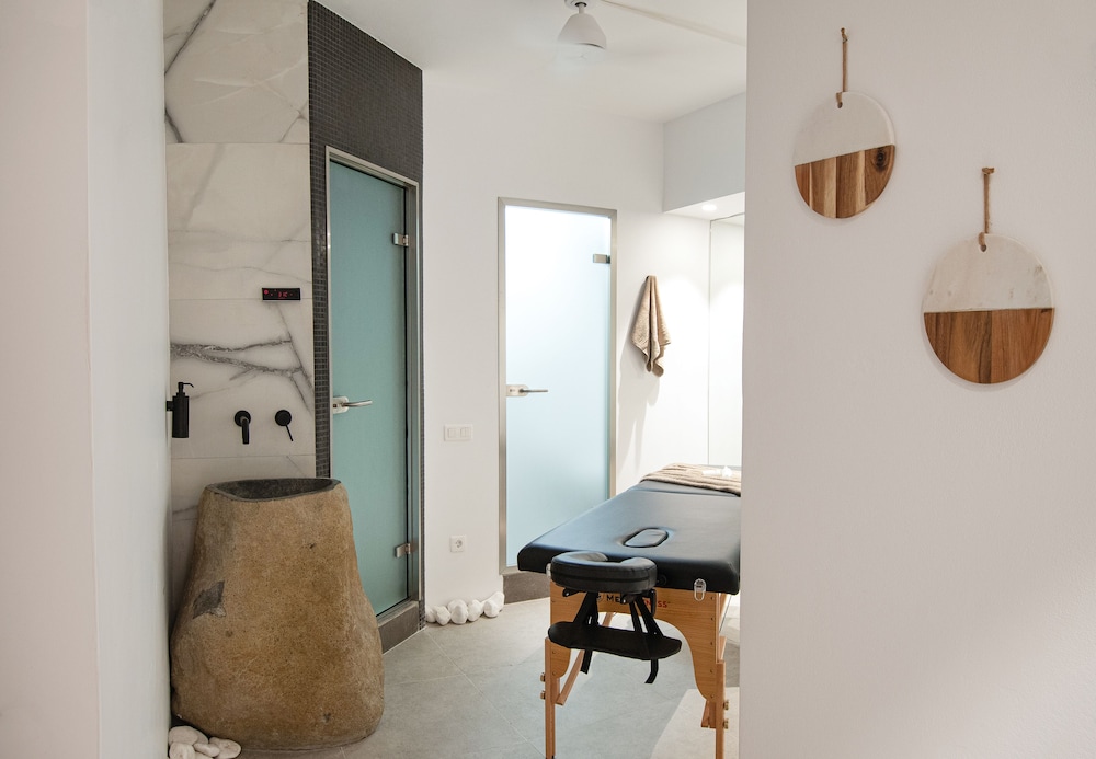 Altera Pars Suites 49/69