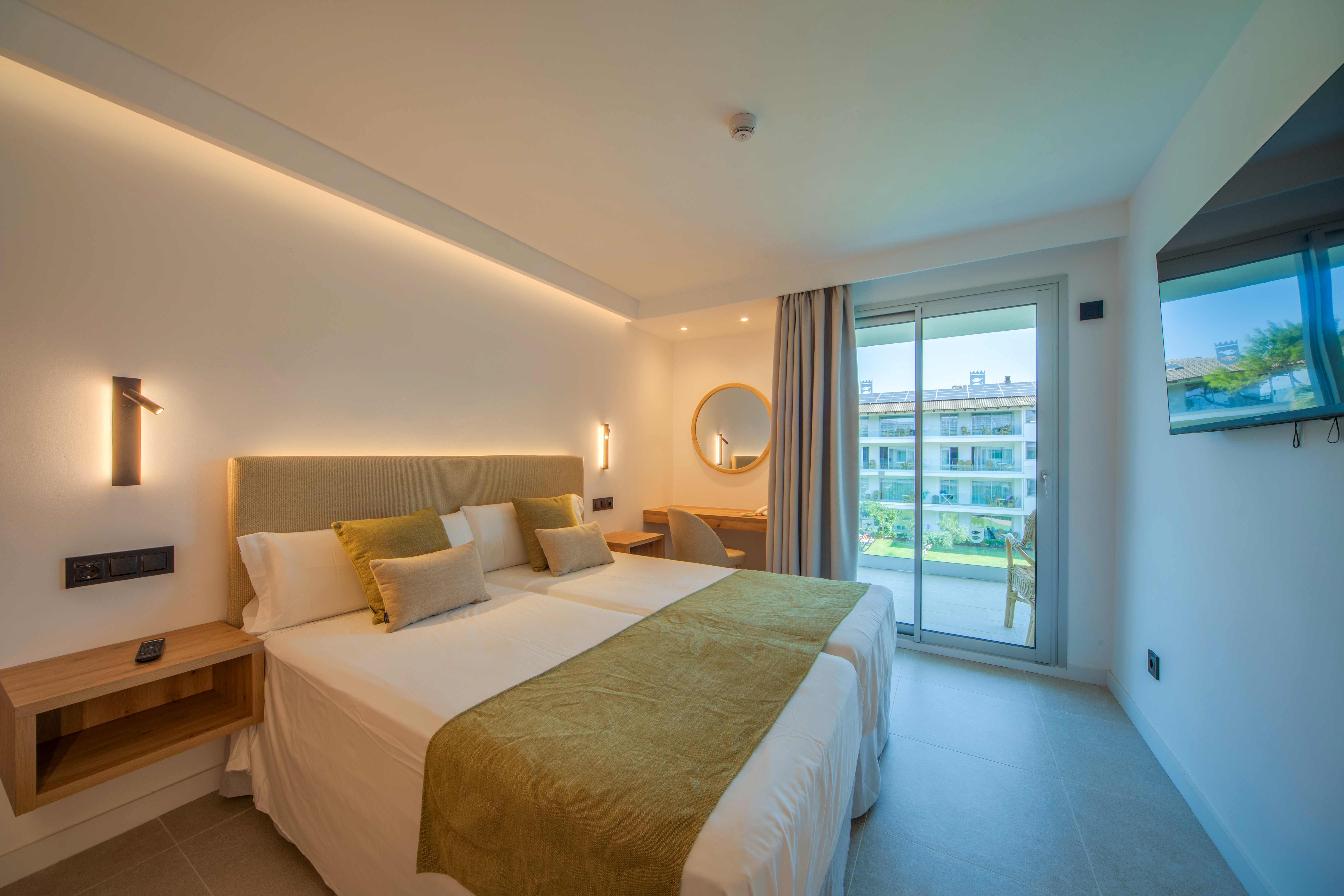 Apartment, Lateral Side Sea View