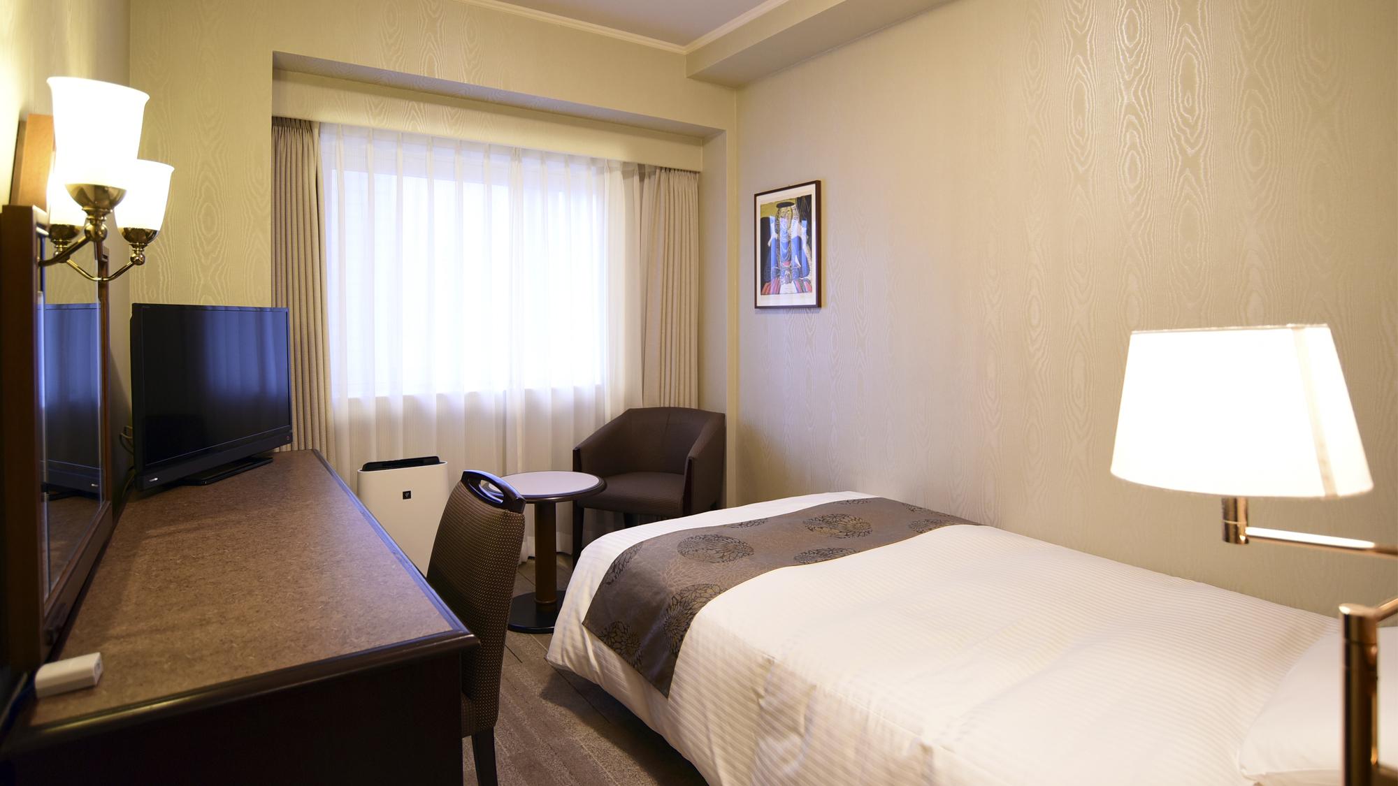 Semi Room, Standard, Semi Double Bed, Smoking