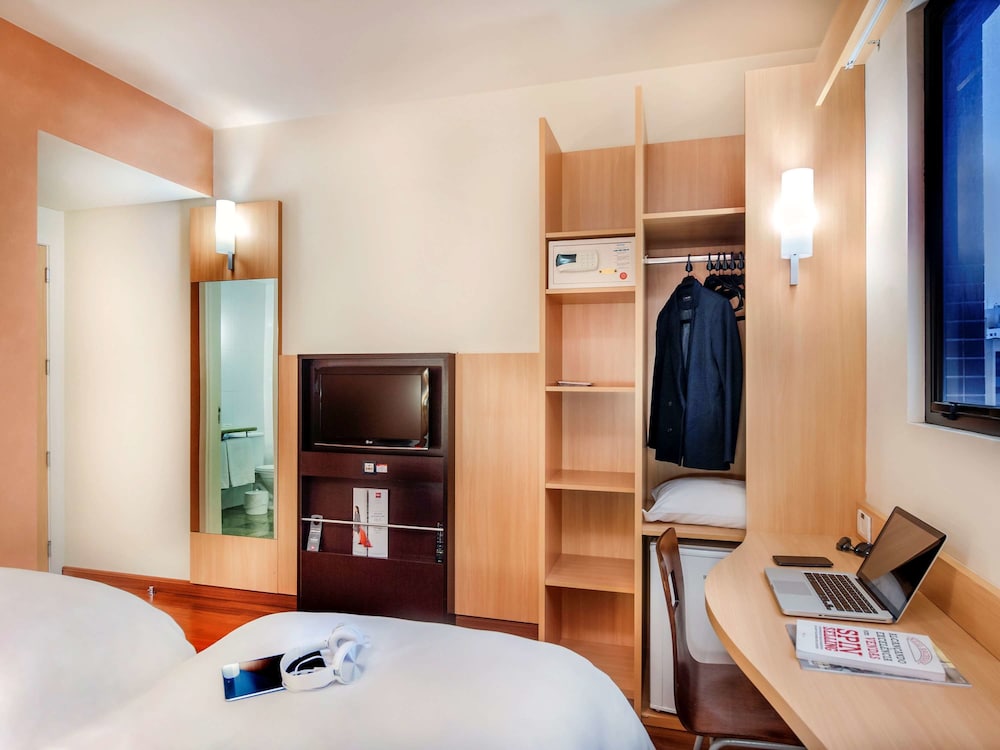 Ibis Curitiba Shopping 23/71