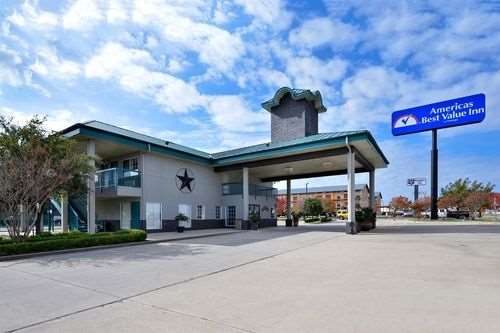 Americas Best Value Inn Ft Worth 25/26