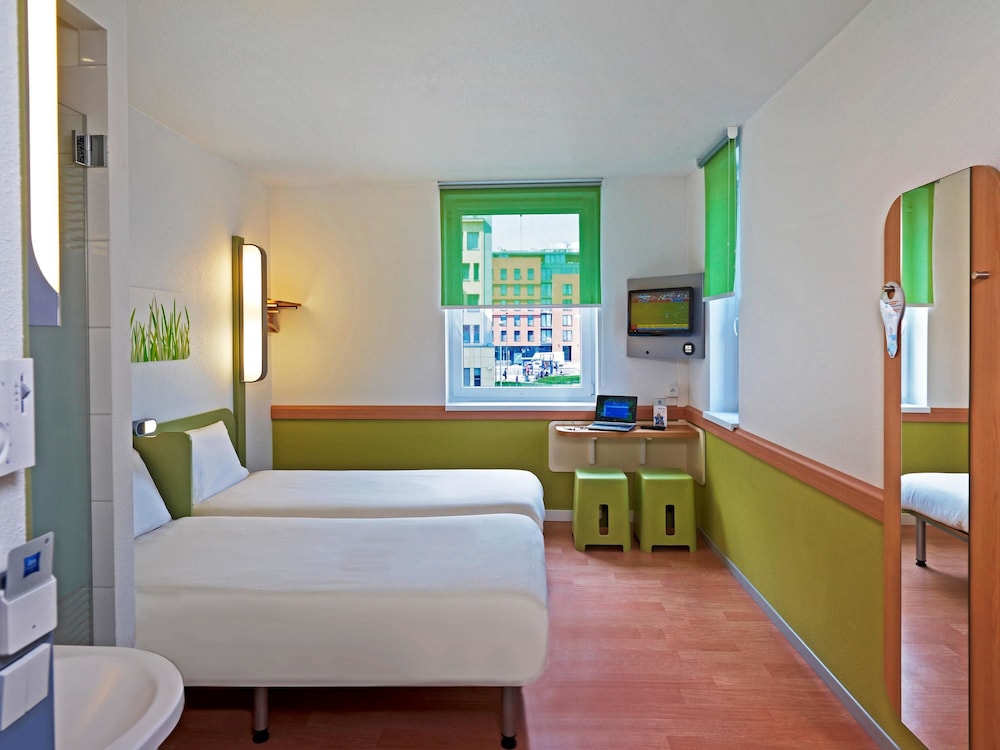 ibis Krakow Stare Miasto 16/77
