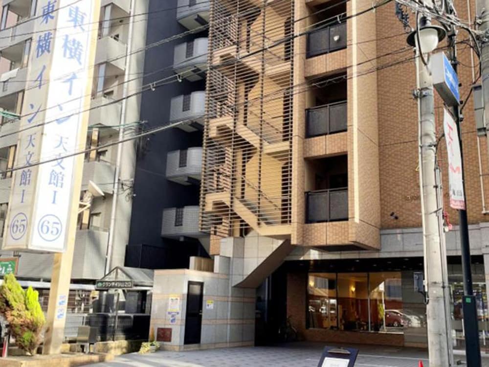 Toyoko Inn Kagoshima Temmonkan No.1(formerly Toyoko Inn Kagoshima Tenmonkan No.1) 3/63
