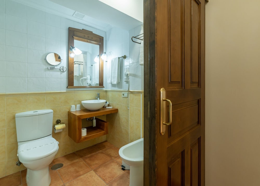 HOTEL LA CASA DE JUANSABELI 44/50