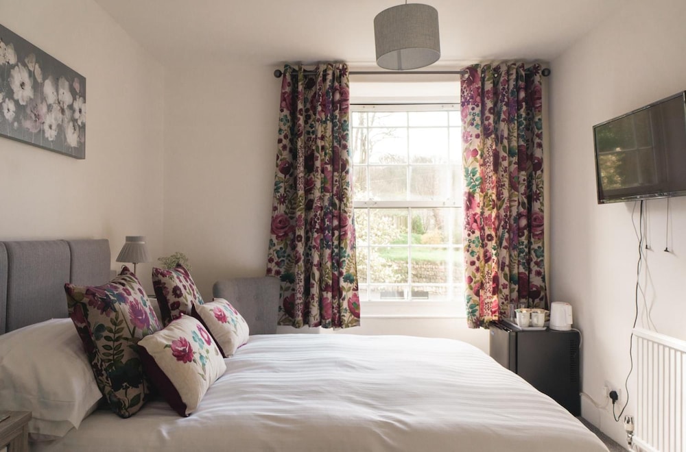 Strathallan Guest House 11/50