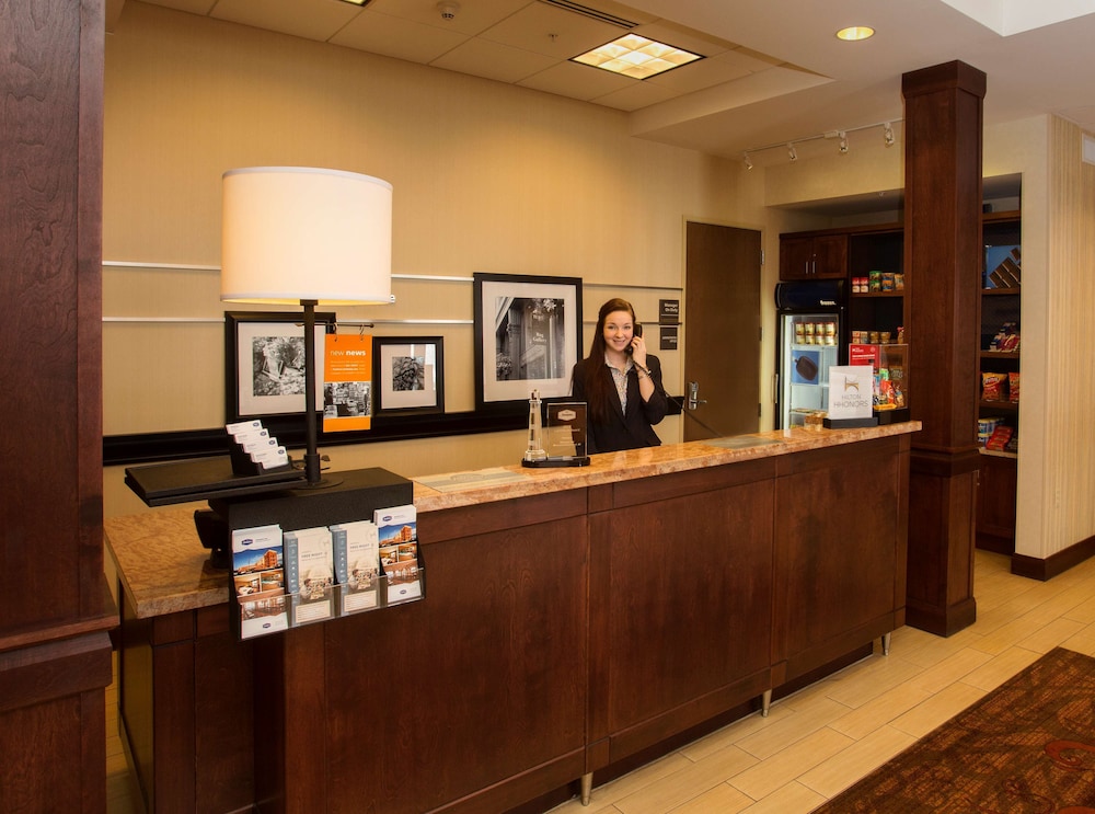 Hampton Inn Marquette/Waterfront 8/46