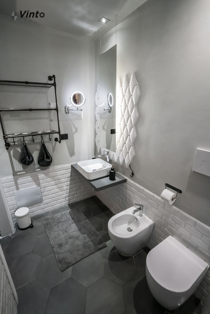 VINTO HOUSE SALERNO - AMALFI COAST 48/50