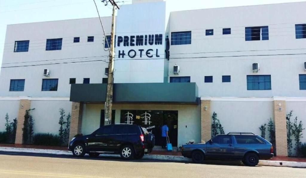 Premium Hotel 15/16