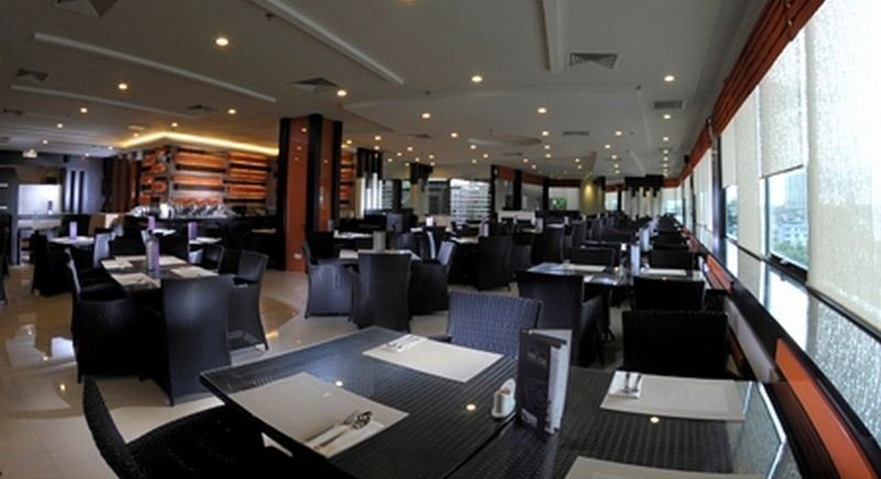Hock Lee Hotel And Residences 16/19