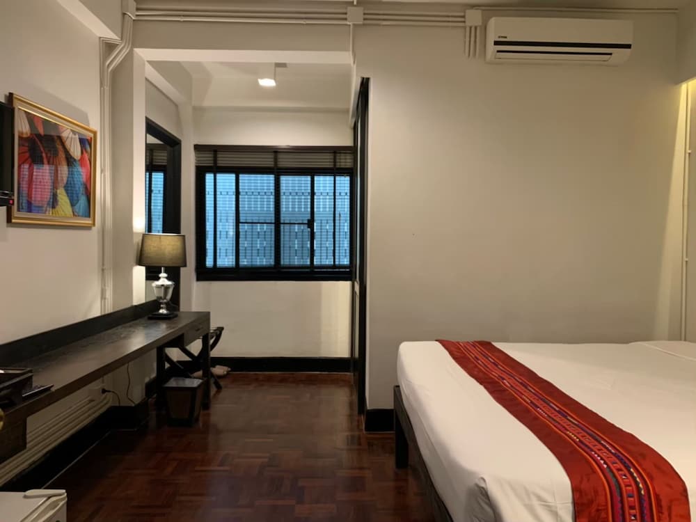 غرفة سوبيريور، 99 the Gallery Hotel 3/4