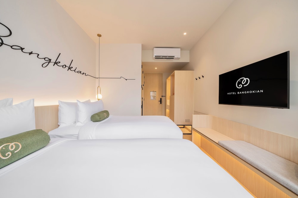 Room at Hotel Bangkokian, BANGKOK